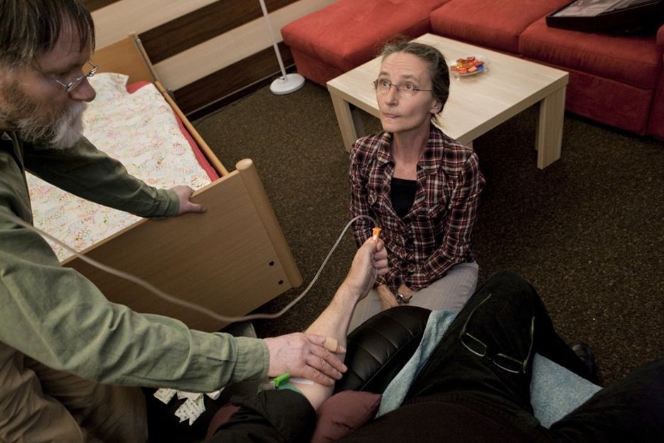 瑞士的安乐死陪护者:帮助实施自杀