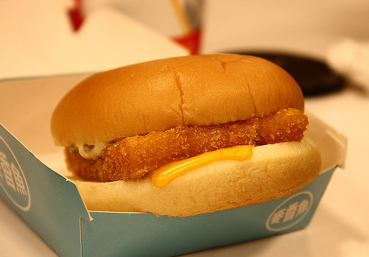 日媒：快餐店员工都不敢吃的9种食品 你还敢吃吗