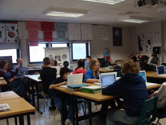 一个美国中学生一天的学校生活