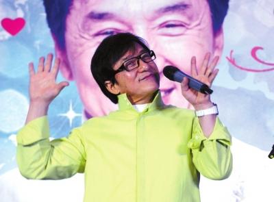 成龙筹备60大寿:连办5天 专机接送一线明星