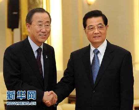 胡锦涛会见联合国秘书长潘基文(图)