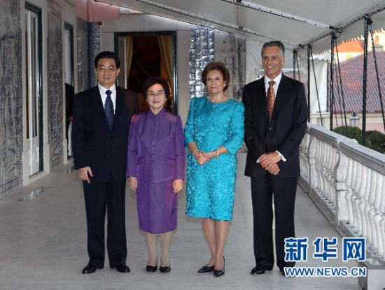 组图:胡锦涛同葡萄牙总统举行会谈