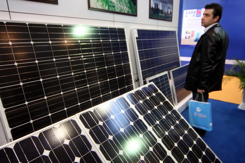 Solar cell makers feel euro's pinch
