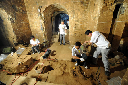 Excavation of Cao Cao's tomb throws up new mysteries