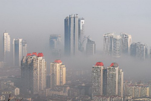 Fog shrouds among many cities around China