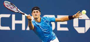 Hewitt offers a shoulder and an ear to teen Tomic