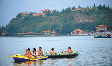 Yuxi to shield Fuxian Lake by creating wetland area
