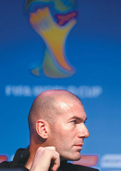 Zidane, Kempes in agreement: best to face toughest tests early