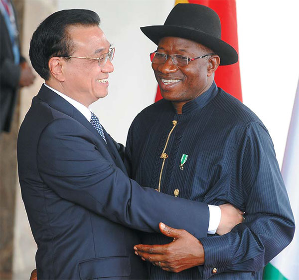 premier li keqiang greets nigerian president goodluck jonathan on his ...