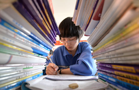 Alibaba names US Treasury vet PR head |Top 