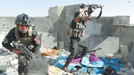 Iraqi forces ready push after Obama offers advisers