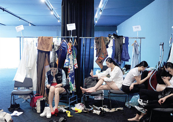 igh heels | !-- ab 19588087 -- Business !-- ae 1