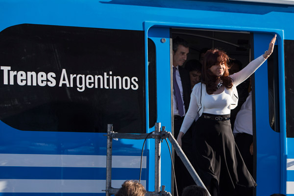 China-made trains arrive in Argentina