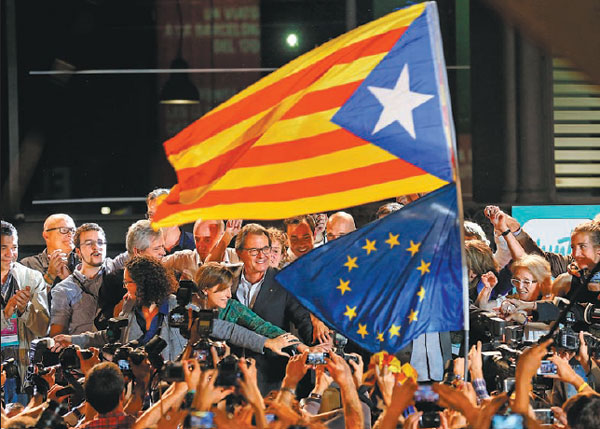 Catalan separatists triumph but face problems