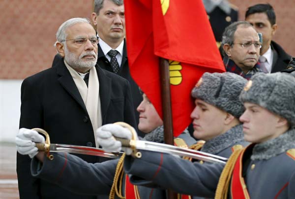 Putin, Modi hail nations' 'partnership'