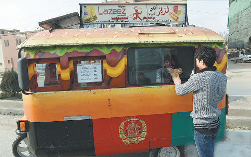 Food truck trend offers Kabul a taste of the West
