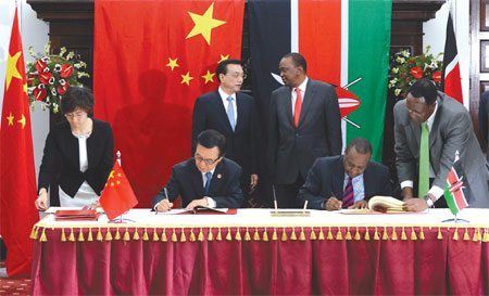 chinese premier li keqiang third from left and kenyan president uhuru ...