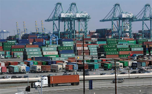 California port chief upbeat on agreement to end dock strike