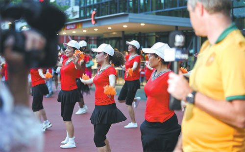 Outdoor dance craze is not everyone's breath of fresh air