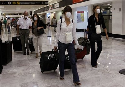 World govts race to contain swine flu outbreak