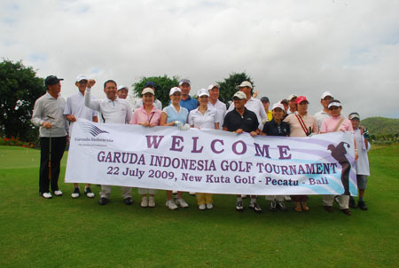 The Biggest Group of Golfers from China Tee off in Bali,Indonesia