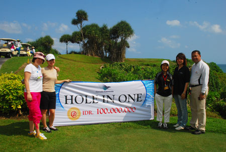 The Biggest Group of Golfers from China Tee off in Bali,Indonesia