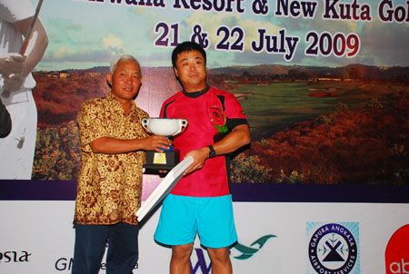 The Biggest Group of Golfers from China Tee off in Bali,Indonesia