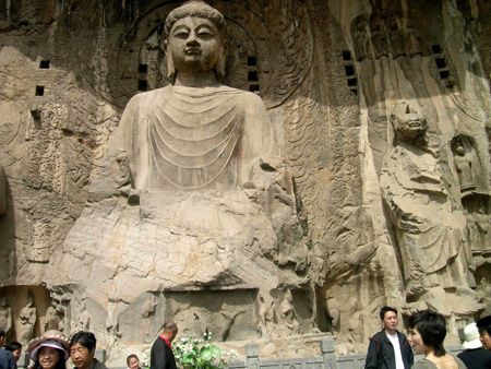 Flooded World Heritage Grottoes in central China re-open to tourists