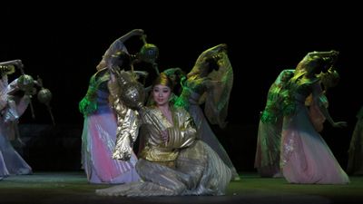 Beijing volunteer group’s first show in Xinjiang