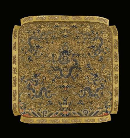 アート・デザイン・音楽 Threads of Silk and Gold Threads of Silk and Gold: Ornamental Textiles from Meiji