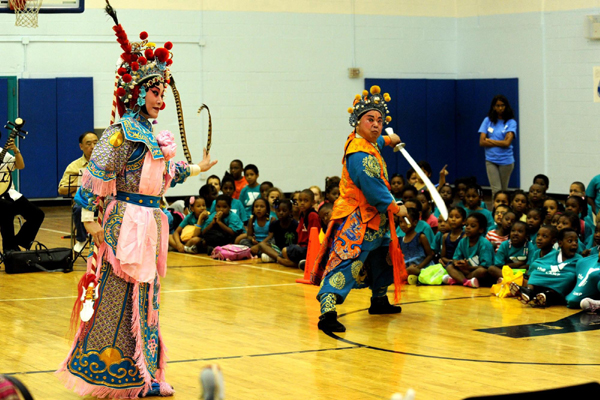 Peking Opera sparks kids' interests in NY