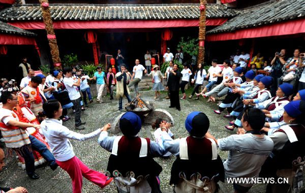 Let's get married, Naxi style