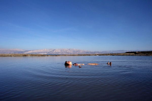 Not-so-deadly Dead Sea