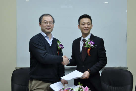 理想伟业与人民网就战略合作举行签约仪式