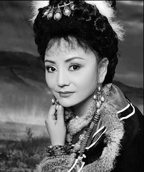 Tibetan soprano raises her voice