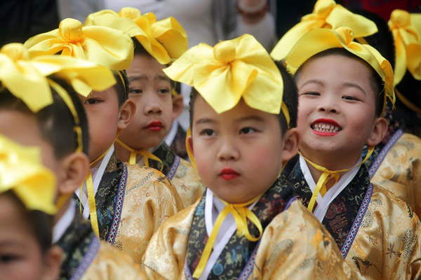 Spring sacrificing ceremony for Confucius held in Tianjin