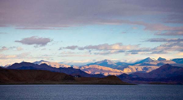 Pangong Tso Lake in Tibet