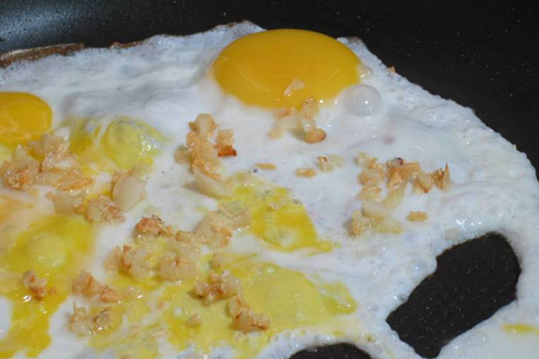 Fried eggs