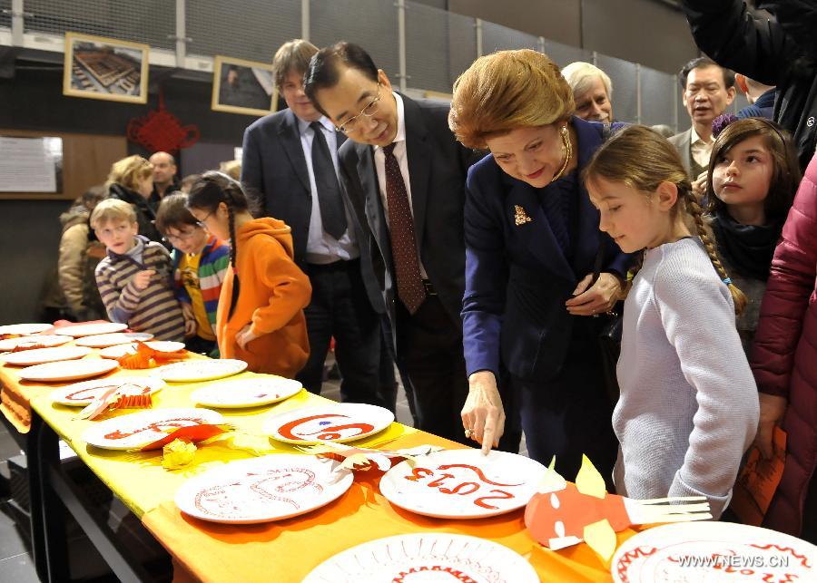 Chinese Spring Festival introduced to pupils in Brussels