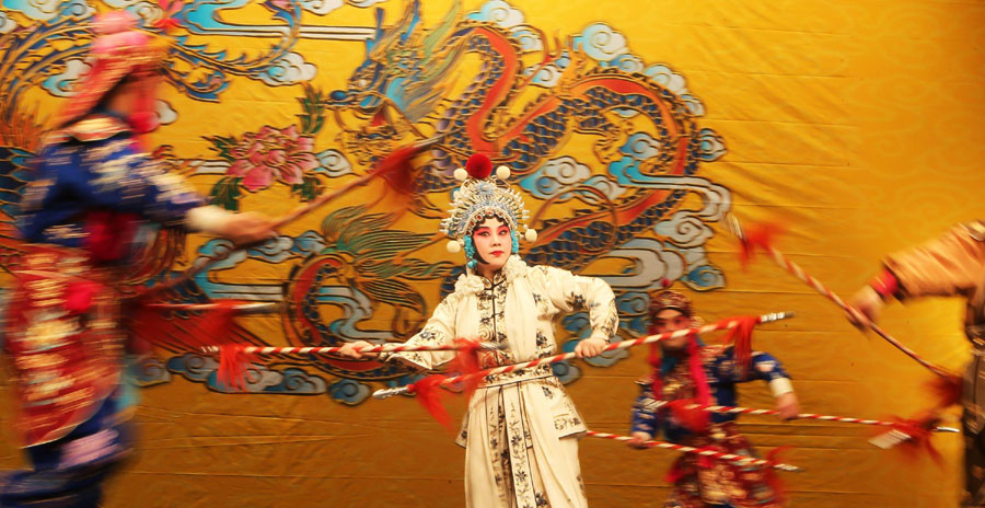 Tianjin's Beijing opera performance makes London debut