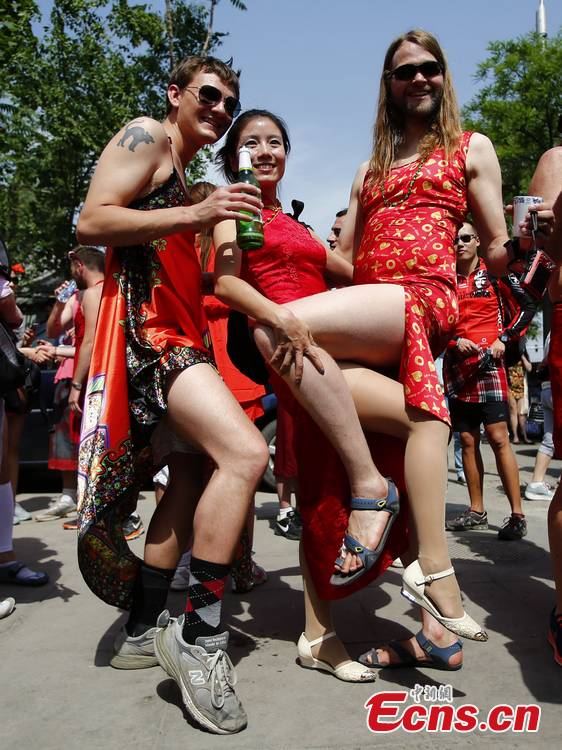 Red Dress Run in Beijing for fun