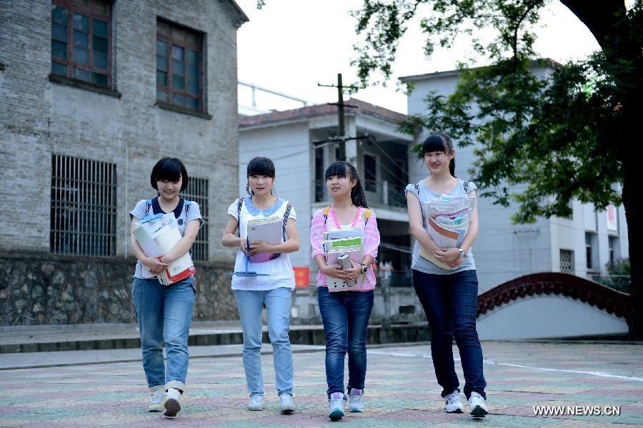 Chinese students ready for Gaokao