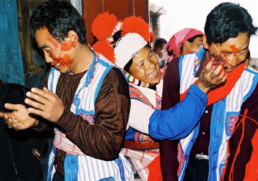 Dabaiyi wedding ceremony in China's Yunnan