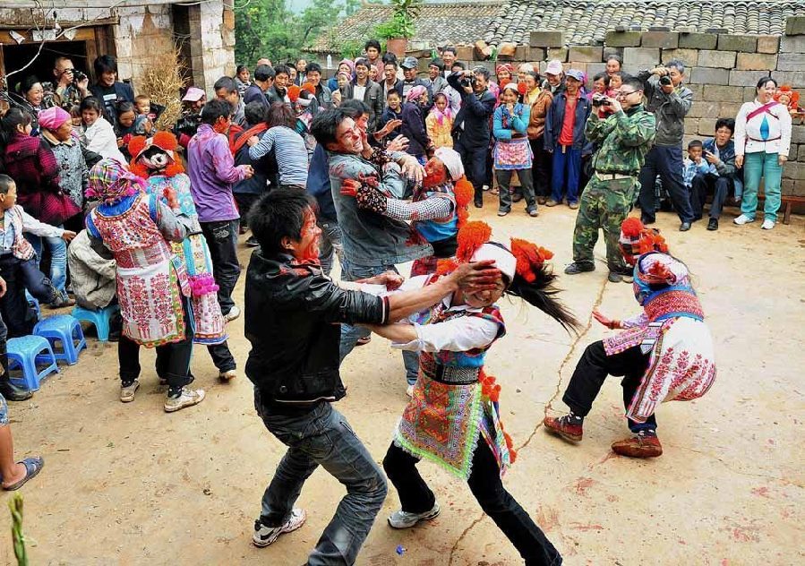 Dabaiyi wedding ceremony in China's Yunnan