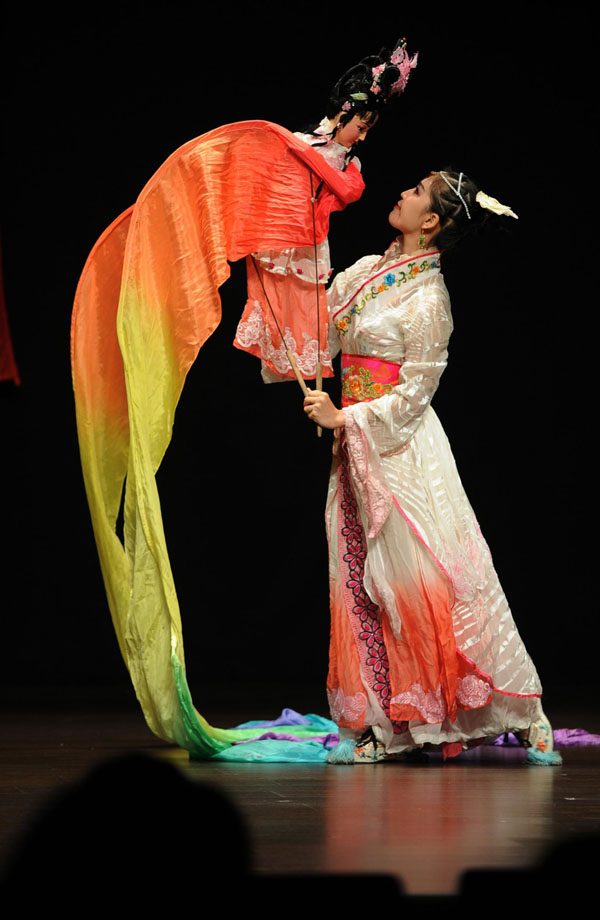 Chinese opera visits Istanbul