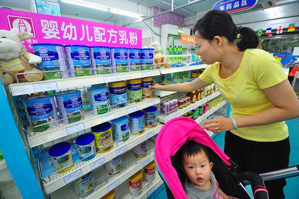 Using baby formula over breastfeeding puts kids' health at risk: Aust'n research