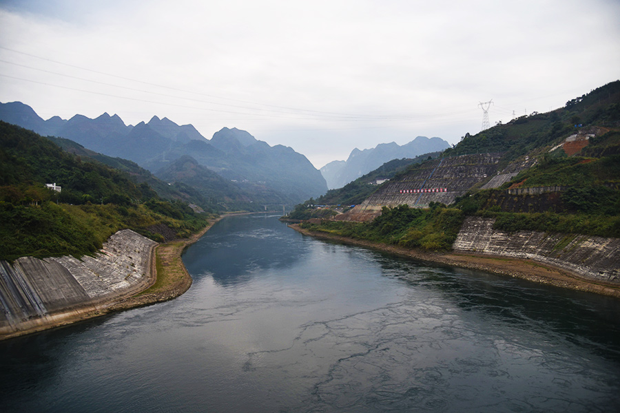 Scenery of Longtan hydropower station in South China's Guangxi