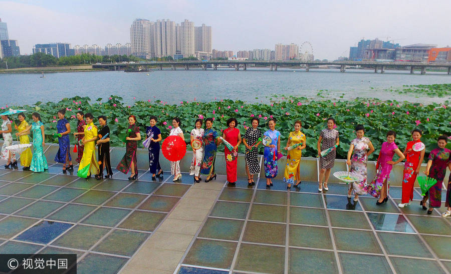 'Qipao' fashion show graces Yangzhou