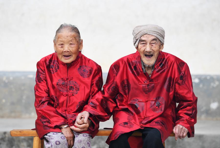 Love story of century-old couple in SW China