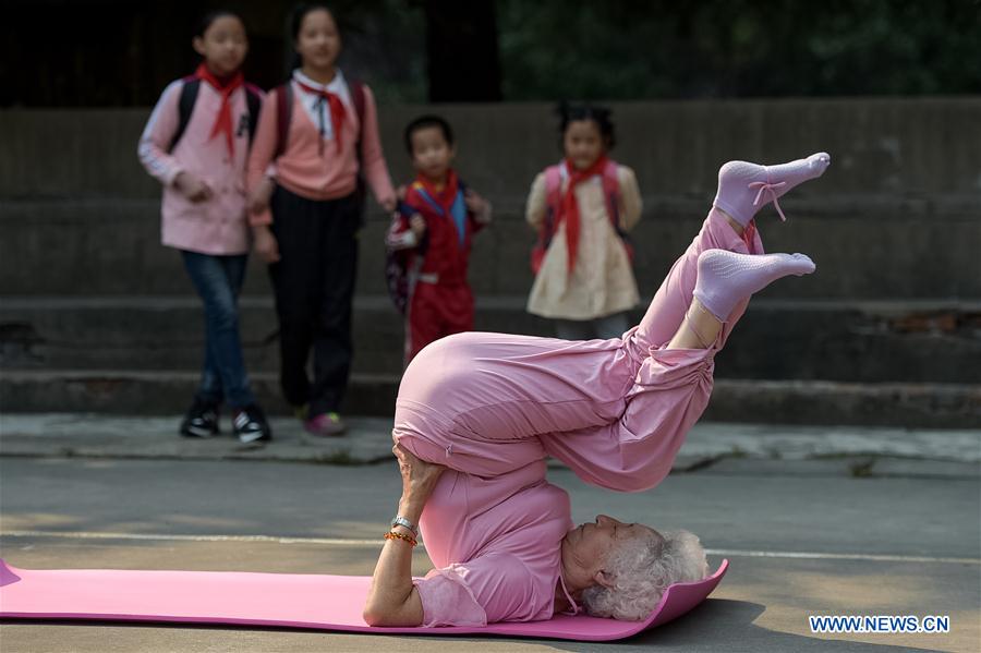 Photo story: 81-year-old woman's colorful life